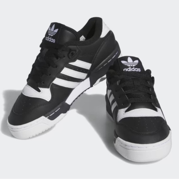 adidas Originals Other - NWT Adidas Originals Rivalry Low Children’s Sneaker Kids Size 1